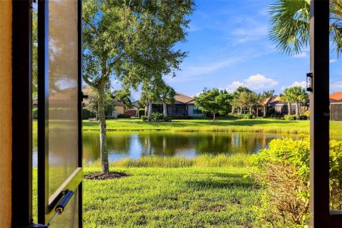 Villa ou maison à vendre à Bradenton, Floride: 2 chambres, 143.35 m2 № 2431697 - photo 30