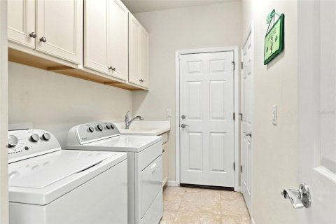 Villa ou maison à vendre à Bradenton, Floride: 2 chambres, 143.35 m2 № 2431697 - photo 28