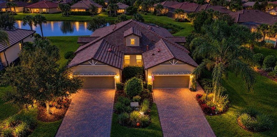 Villa ou maison à Bradenton, Floride 2 chambres, 143.35 m2 № 2431697