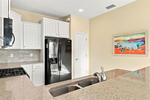 Villa ou maison à vendre à Bradenton, Floride: 2 chambres, 143.35 m2 № 2431697 - photo 18