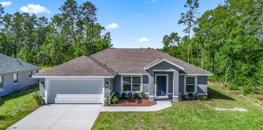 House in Ocala, Florida 3 bedrooms, 123.93 sq.m. № 2396635