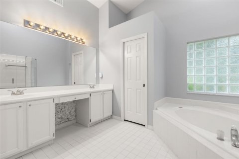 Casa en venta en Orlando, Florida, 4 dormitorios, 237.74 m2 № 2384201 - foto 17