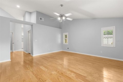 Casa en venta en Orlando, Florida, 4 dormitorios, 237.74 m2 № 2384201 - foto 13