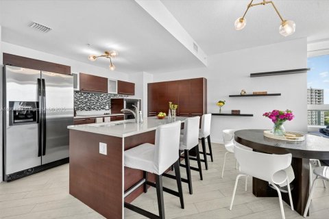 Купить кондоминиум в Майами, Флорида 4 комнаты, 107.95м2, № 1955816 - фото 4