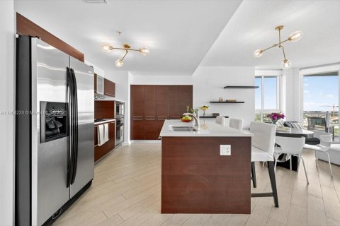 Купить кондоминиум в Майами, Флорида 4 комнаты, 107.95м2, № 1955816 - фото 11