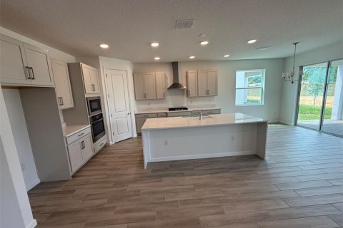 Villa ou maison à vendre à Apopka, Floride: 5 chambres, 323.76 m2 № 1911366 - photo 2