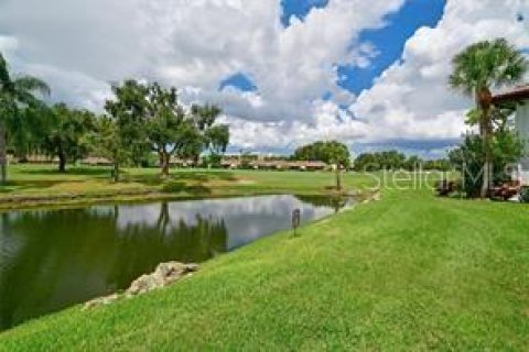 Copropriété à vendre à Bradenton, Floride: 2 chambres, 110.09 m2 № 1543811 - photo 18