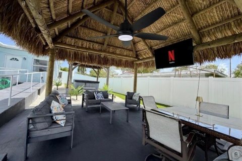Casa en venta en Lake Worth, Florida, 3 dormitorios, 131.83 m2 № 2304926 - foto 4