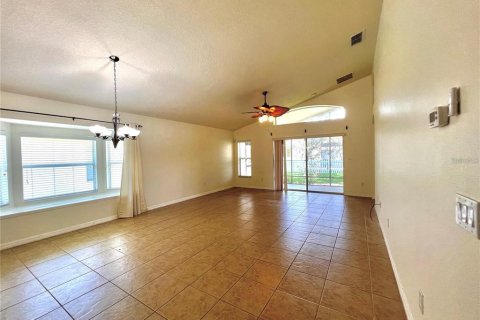 Casa en alquiler en Orlando, Florida, 3 dormitorios, 163.42 m2 № 1881147 - foto 5