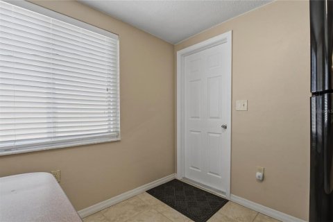 Villa ou maison à vendre à Port Richey, Floride: 2 chambres, 124.86 m2 № 2395903 - photo 20