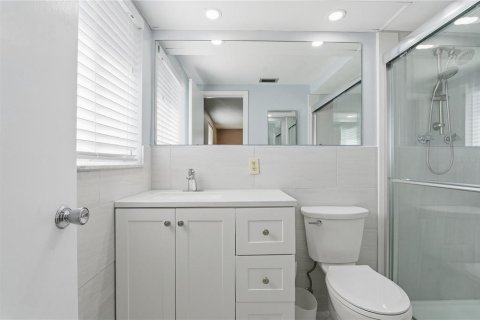 Villa ou maison à vendre à Port Richey, Floride: 2 chambres, 124.86 m2 № 2395903 - photo 25