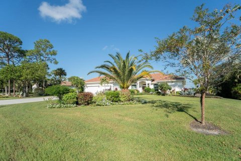 Villa ou maison à West Palm Beach, Floride 5 chambres, 334.82 m2 № 2081605