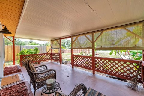Casa en venta en Saint Petersburg, Florida, 3 dormitorios, 148.64 m2 № 1663131 - foto 8