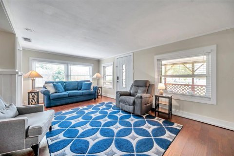 Casa en venta en Saint Petersburg, Florida, 3 dormitorios, 148.64 m2 № 1663131 - foto 13