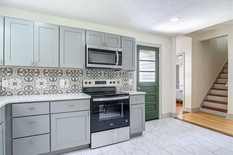 Villa ou maison à vendre à DeLand, Floride: 5 chambres, 211.35 m2 № 1843867 - photo 9