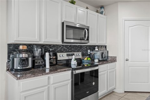 Villa ou maison à vendre à Winter Haven, Floride: 5 chambres, 250.46 m2 № 1909706 - photo 5