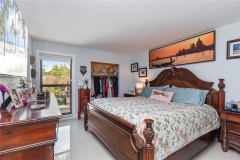 Купить таунхаус в Пемброк-Пайнс, Флорида 2 спальни, 96.62м2, № 2013249 - фото 5