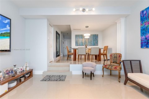 Купить таунхаус в Пемброк-Пайнс, Флорида 2 спальни, 96.62м2, № 2013249 - фото 10