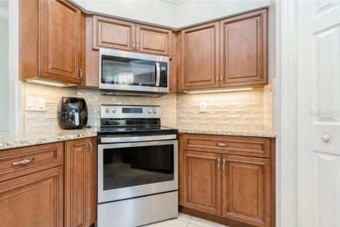 House in Lehigh Acres, Florida 2 bedrooms, 151.62 sq.m. № 2431194 - photo 20