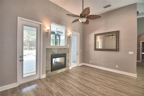 Casa en venta en Groveland, Florida, 3 dormitorios, 227.61 m2 № 2387356 - foto 12