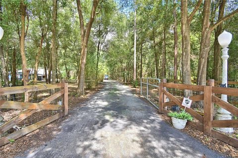 Casa en venta en Groveland, Florida, 3 dormitorios, 227.61 m2 № 2387356 - foto 5