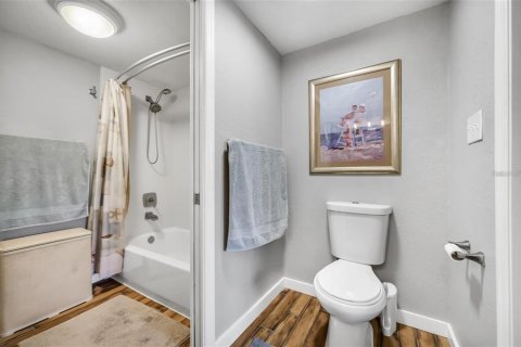 Townhouse in Pinellas Park, Florida 2 bedrooms, 110.55 sq.m. № 1817273 - photo 22