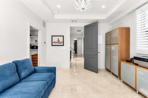 Adosado en venta en Fort Lauderdale, Florida, 3 dormitorios, 271.37 m2 № 2365242 - foto 28