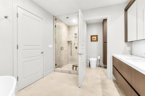 Adosado en venta en Fort Lauderdale, Florida, 3 dormitorios, 271.37 m2 № 2365242 - foto 18