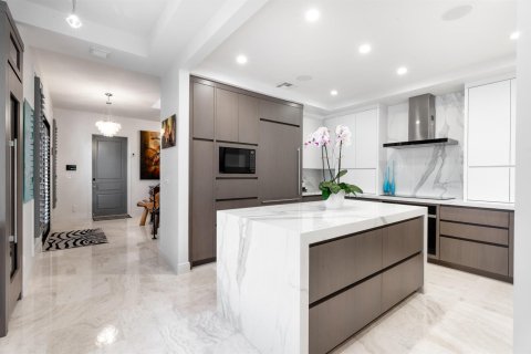 Adosado en venta en Fort Lauderdale, Florida, 3 dormitorios, 271.37 m2 № 2365242 - foto 6