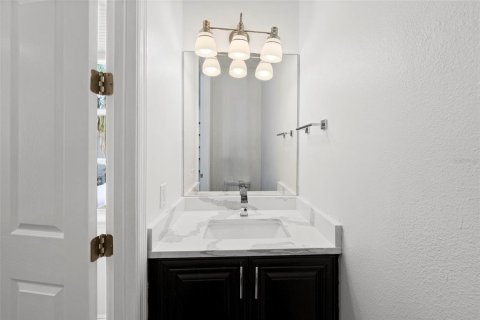 Adosado en venta en Tampa, Florida, 4 dormitorios, 254.65 m2 № 2295253 - foto 12
