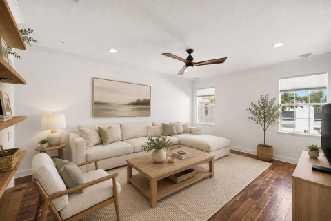 Adosado en venta en Tampa, Florida, 4 dormitorios, 254.65 m2 № 2295253 - foto 10