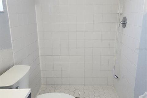 House in Haines City, Florida 3 bedrooms, 117.61 sq.m. № 1755543 - photo 5