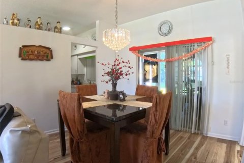 Casa en venta en Ocala, Florida, 3 dormitorios, 159.7 m2 № 1719702 - foto 11