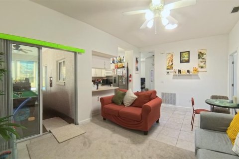 Casa en venta en Ocala, Florida, 3 dormitorios, 159.7 m2 № 1719702 - foto 18