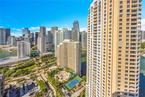 Condominio en alquiler en Miami, Florida, 1 dormitorio, 89.09 m2 № 1989651 - foto 27