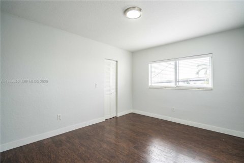 Apartment in Miami Beach, Florida 2 bedrooms, 83.61 sq.m. № 1991438 - photo 14