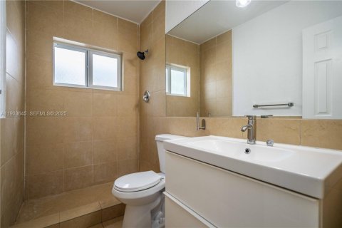 Apartment in Miami Beach, Florida 2 bedrooms, 83.61 sq.m. № 1991438 - photo 17