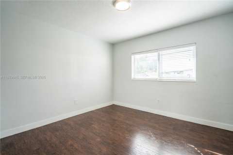 Apartment in Miami Beach, Florida 2 bedrooms, 83.61 sq.m. № 1991438 - photo 8