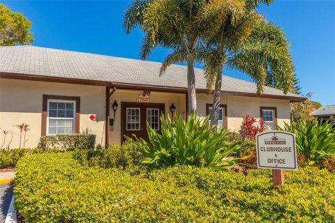 Condo in Clearwater, Florida, 1 bedroom  № 1915114 - photo 24