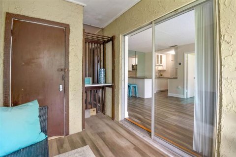 Condo in Clearwater, Florida, 1 bedroom  № 1915114 - photo 18