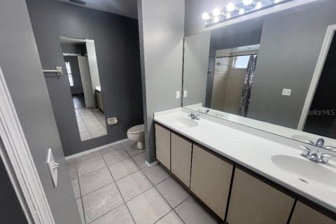 Villa ou maison à louer à Kissimmee, Floride: 4 chambres, 177.07 m2 № 2413675 - photo 13