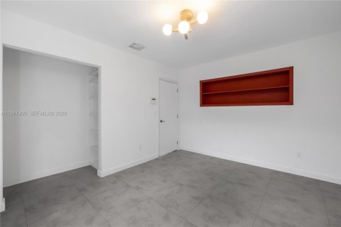 Снять в аренду виллу или дом в Бискейн-Парк, Флорида 3 спальни, 200.67м2, № 2032873 - фото 22