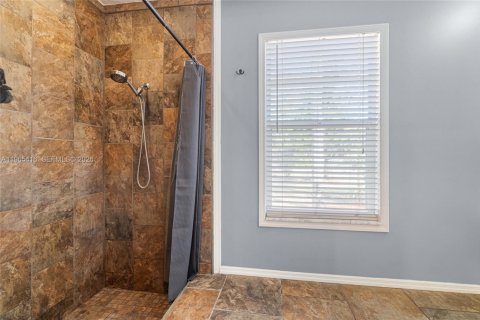 Villa ou maison à vendre à West Palm Beach, Floride: 3 chambres, 176.42 m2 № 2027400 - photo 24