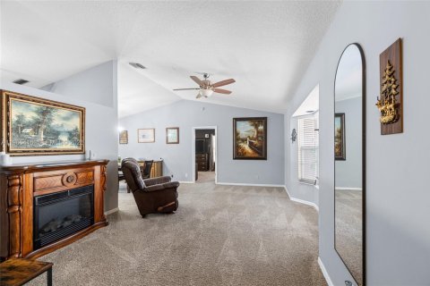 Villa ou maison à vendre à West Palm Beach, Floride: 3 chambres, 176.42 m2 № 2027400 - photo 4