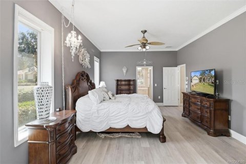 House in Lecanto, Florida 3 bedrooms, 235.6 sq.m. № 2108256 - photo 18