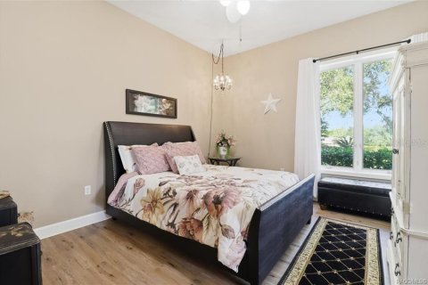 House in Lecanto, Florida 3 bedrooms, 235.6 sq.m. № 2108256 - photo 24