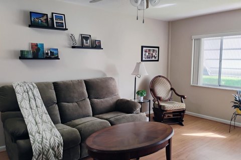 Condominio en venta en Lake Worth, Florida, 1 dormitorio, 69.12 m2 № 2260011 - foto 4