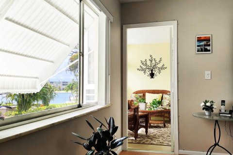 Condominio en venta en Lake Worth, Florida, 1 dormitorio, 69.12 m2 № 2260011 - foto 7