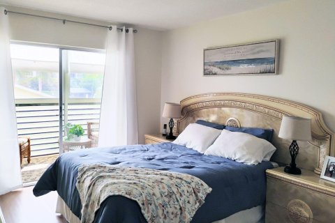 Condominio en Lake Worth, Florida, 1 dormitorio № 2260011