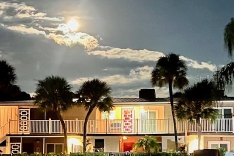 Condo in Holmes Beach, Florida, 2 bedrooms  № 1883120 - photo 12